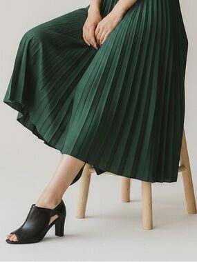 Life Stride Black Peep-Toe Block Heel Bootie